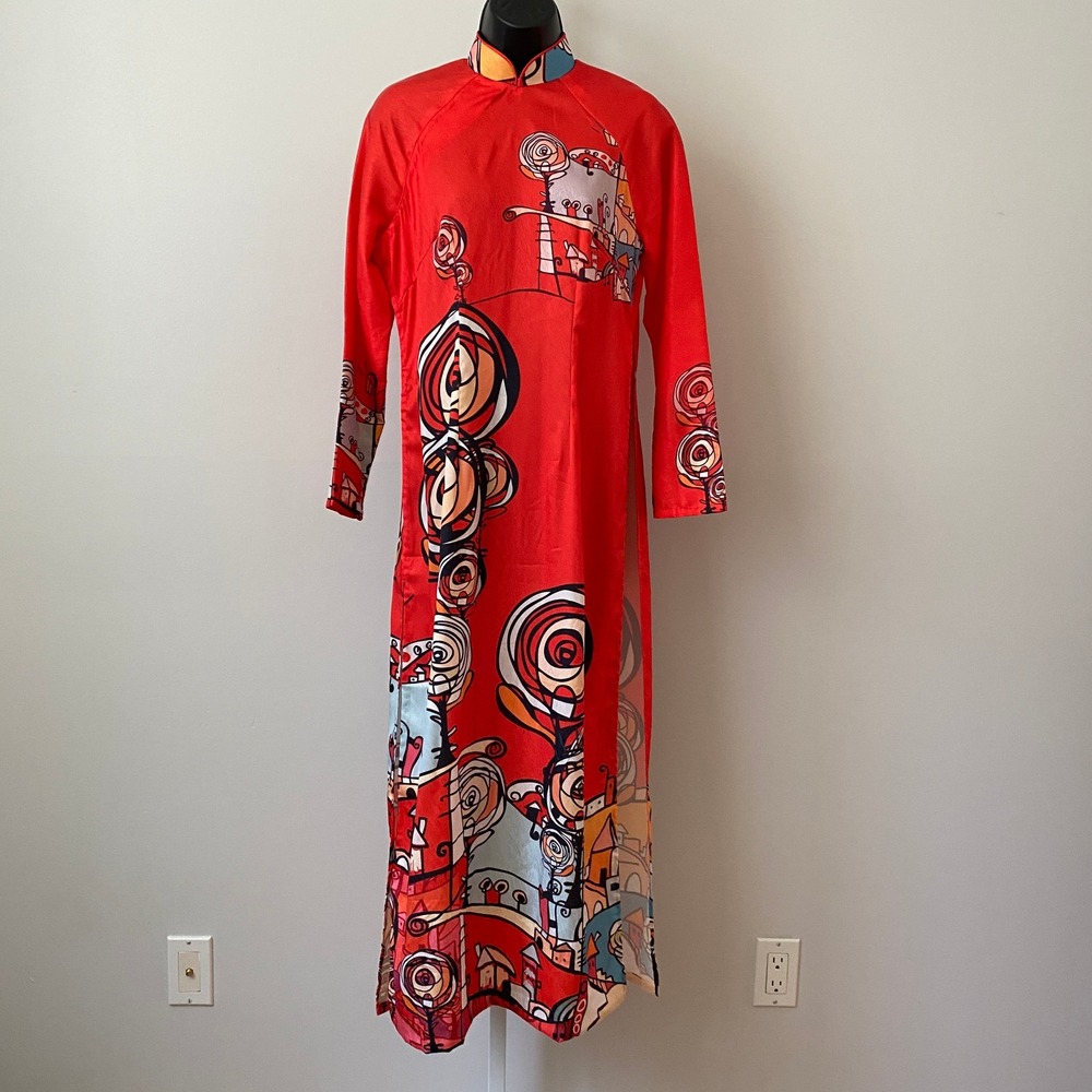 Save The Queen Silk Quirky Art To Wear Abstract Maxi Dress M Red Multi